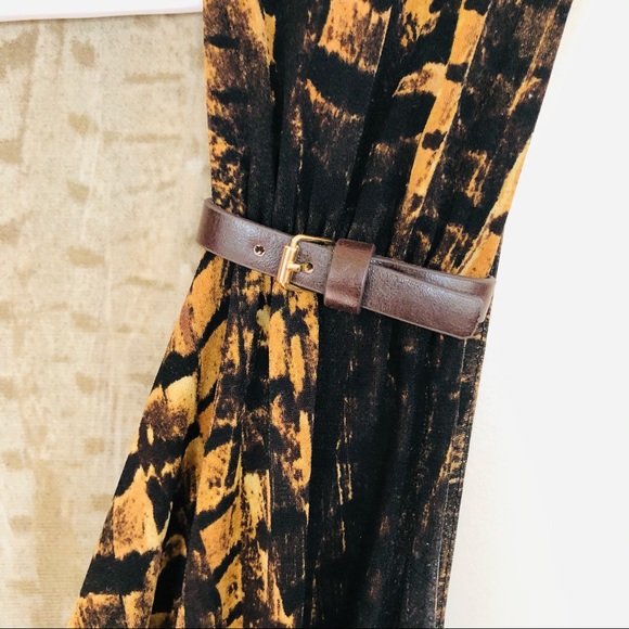 2 Ladies Michael Kors dresses - Picture 3 of 7